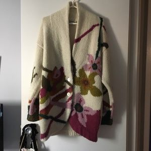 Vintage 1980’s Intarsia Hand Knit Floral Oversized Wool Blend Cardigan M